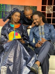 (03 photos) : Charmante et classe, Astou Dione rayonne sur le plateau de la 2stv