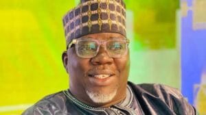 En mode Ndanane, Ndoye Bane affiche son élégance