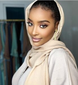 (Photos) : Ravissante, la tik tokkeuse Khadija Sow ne cesse d’éblouir ses fan’s