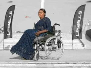 Négligence hospitalière : Yama, mannequin en fauteuil roulant : « Je n&rsquo;ai pas vu mes règles depuis dix ans »