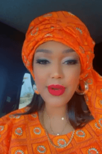 (Vidéo) : Radieuse, Ya Awa Dièye chante son chéri coco : « Yama téré nelaw »