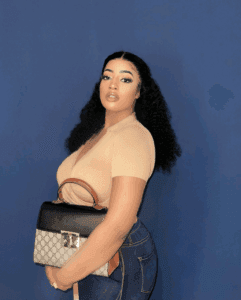 (Photos): Style ravageur, L&rsquo;actrice Betty « fière » de sa forme