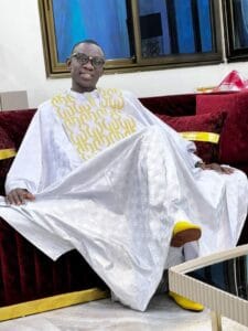 Le prince de la musique sénégalaise dévoile son sagnsé