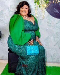 (Photos): Robe bien moulée, Alima Thiopét affiche toute sa forme