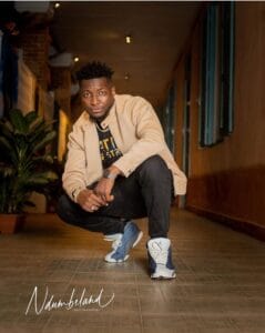 (Photos): Chic et stylé, Admow montre son élégance
