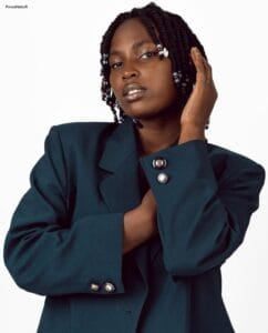 (Photos): Sans make up, Maïsha de la série « Virginie » rayonne de charme