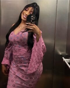 (Photos): Make up soft, robe bien taillée, Zeyna Ndour plus belle que jamais