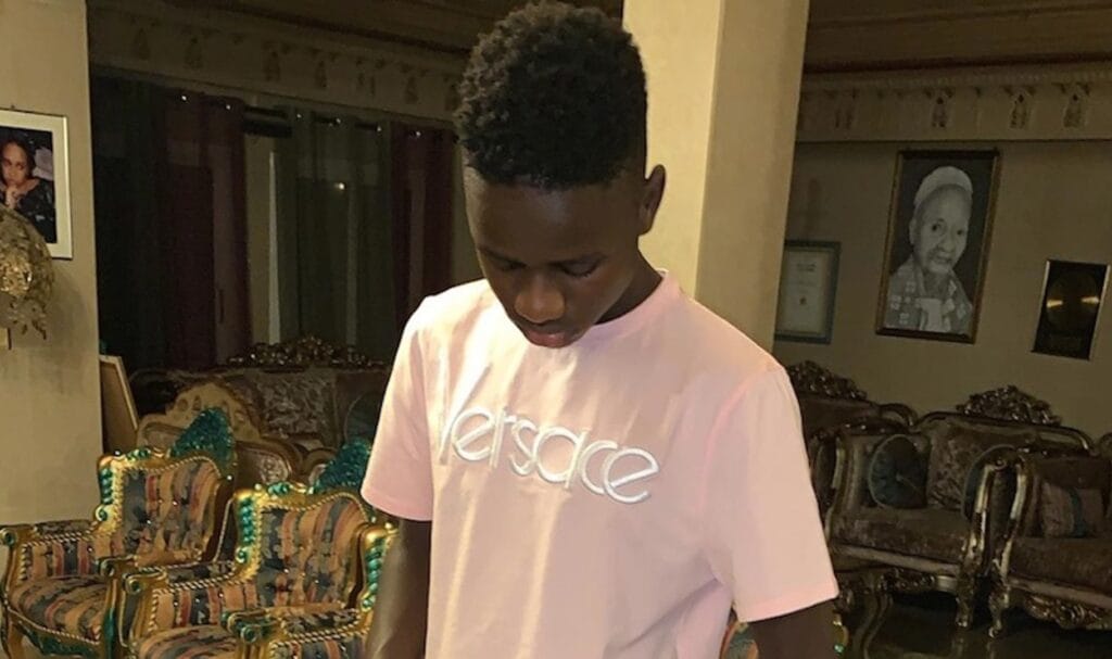 (Vidéo) : Escroquerie, Babacar, le frère de Wally Seck, démasque son imposteur