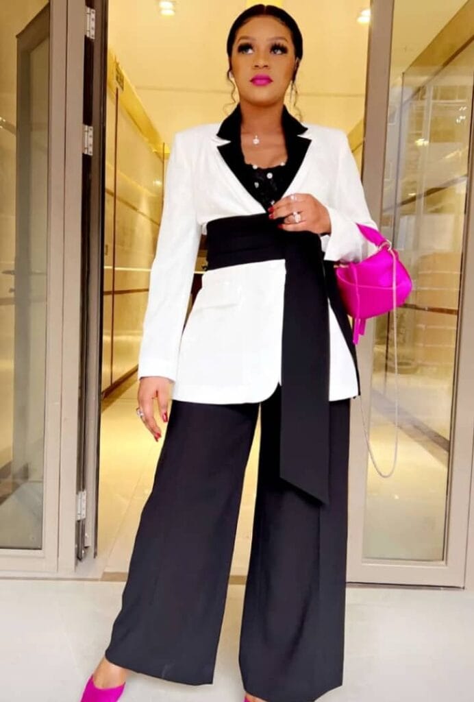 (03 photos) : Sublime et chic, Clara (Doro Guèye) affiche son look parfait à piquer