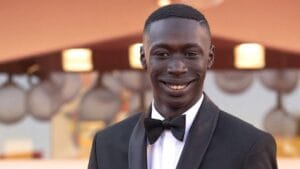 (Vidéo) : Khaby Lame zappe le français et parle wolof avec Pape et Abba No Stress