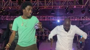Concert en Espagne: Admirez la belle chorégraphie de Wally Seck (vidéo)