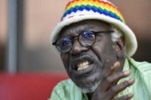 « Ça fait 26 ans que je n’ai plus fumé le cannabis » Alpha Blondy répond aux accusations contre lui
