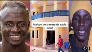 (Vidéo): Sadio Mané offre une belle villa à sa mère