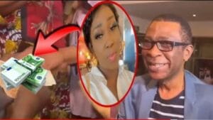 Bercy 2022 : Youssou Ndour fait du « battré » aux griots