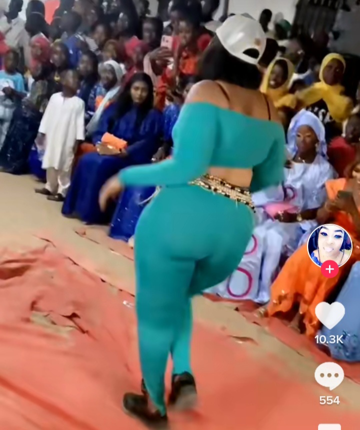 (Vidéo): Avec son « Leumbeul rouille bou dokk », cette danseuse défie Awa Banaya