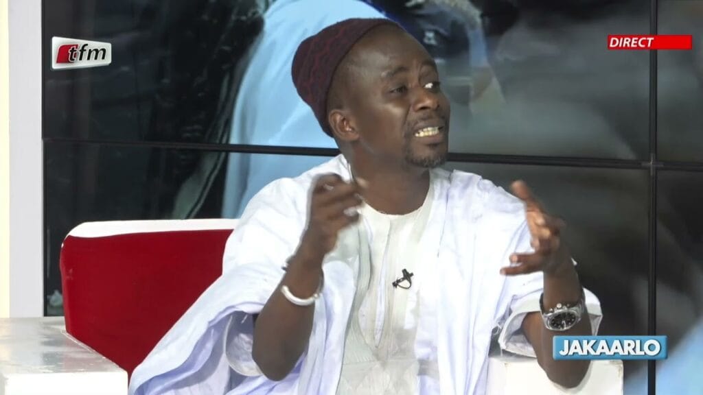 Fou Malade porte plainte après des menaces