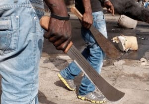Vol suivi d&rsquo;agression : Elle reçoit des coups de machette pour sauver son mari