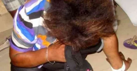 En pleurs, elle demande pardon à des religieux qu’elle avait accusés de viol. Écoutez !