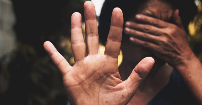 Mbour : Une femme battue pour avoir refusé de donner 200 FCFA à son mari alcoòlique