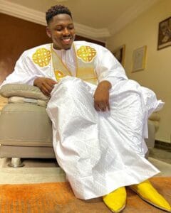 Tabaski 2022 : En blanc, Kane Diallo Welma vous dit « mbadda »