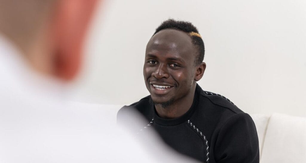(Vidéo) : Sadio Mané appelle son presque sosie prisée par les Espagnols