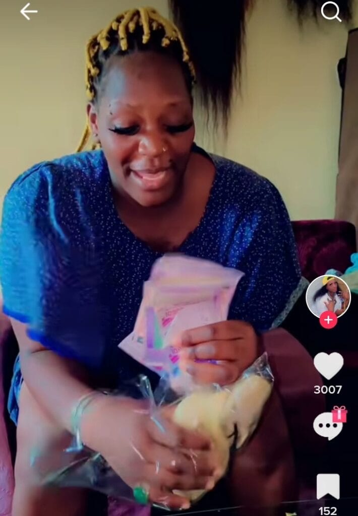 (Vidéo): Argent, cheveux naturels, cette femme remercie en direct son amant