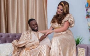 (Photos): A côté de son mari, Ndeye Sokhna Wade dévoile son « sagnsé tabaski »