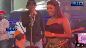 (Vidéo): Regardez la réaction de Wally Seck après le « leumbeul ritambalé » de Awa Banaya au Vogue