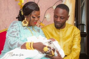 Images du baptême du bébé de Salam Gold