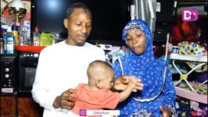 Terribles révélations sur un bébé volé, une sage-femme indexée