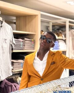 (04 photos) : Jaaw Ketchup passe de comédien à Top model. Regardez ses nouveaux clichés