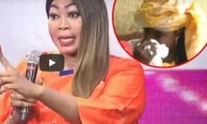 (Vidéo) : Badiène Mbossé, la griotte de Soumboulou, rappelle à Ticket Laobé les beaux souvenirs avec l&rsquo;actrice