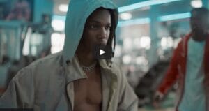 Découvrez le nouveau clip Wizzy Kana feat Oothentik Zeus – On My Way (Clip Officiel)