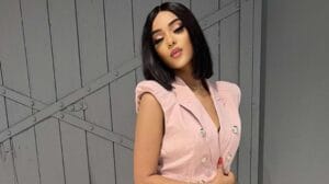 (05 photos) : Les internautes craquent pour le look bonbon de Racky Aïdara