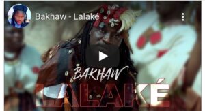 (Vidéo) : Bakhaw revient en force après une longue absence. Regardez son nouveau clip !