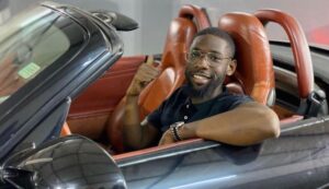 Segui, le « diay tar » de Youssou Ndour, actif dans le lavage auto