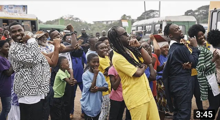 (Video) : Dip Doundou Guiss dévoile son clip avec le grand rappeur Youssoupha