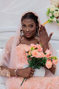 Les images exclusives du sagnsé de Astou Dione lors de son mariage