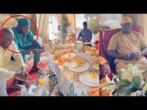 Aziz Ndiaye traité comme un roi chez Moumy Kébé