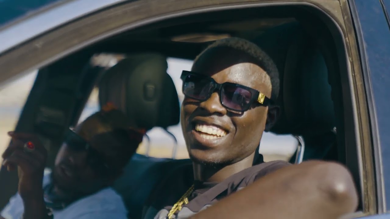 Clash : Après « Effet Secondaire » Ngaaka Blindé signe « Mbaye Leumbé »