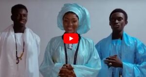 (Vidéo) : Diarra (Sen P&rsquo;tit gallé) chante une xassida de Serigne Touba. Ma sha Allah !