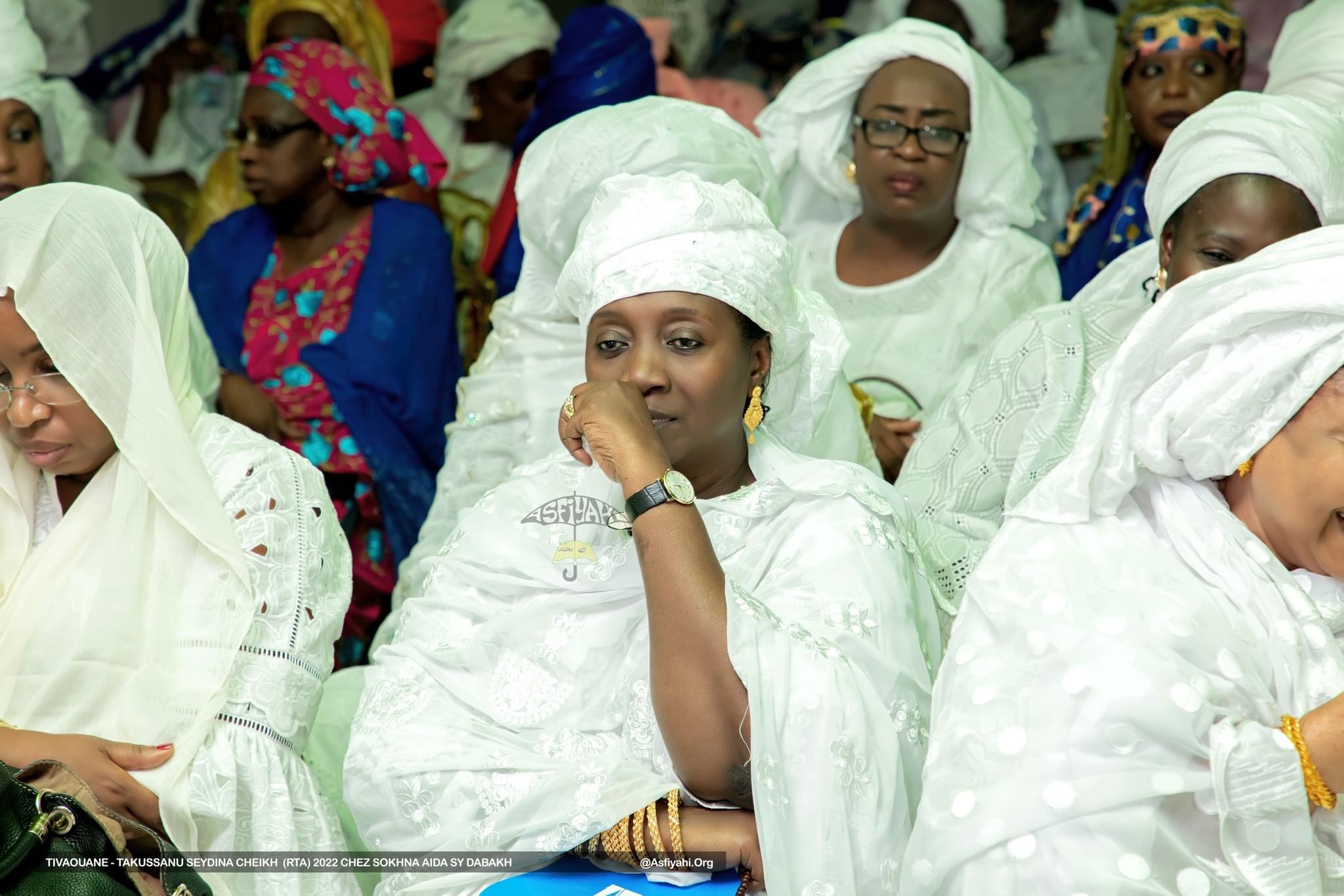 Tivaouane Sokhna Aida Sy Dabakh, émerveille le « Takussan de Cheikh