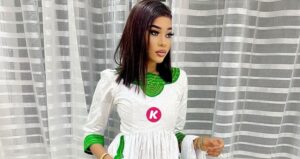 Gamou 2022 : Ngonish Caramel embrasse les couleurs de l&rsquo;Islam. Sa robe émeut les internautes (Photos)