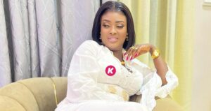 Gamou 2022 : Sabelle Dieng en taille basse-jupe s&rsquo;affiche plus belle que jamais (Photos)
