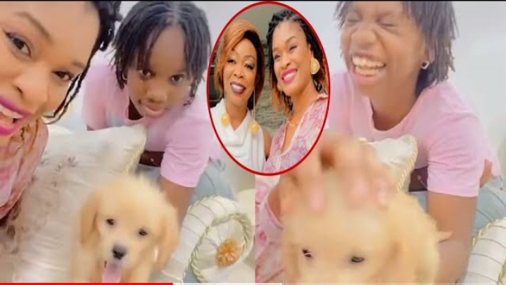 (Vidéo) : Admirez la belle complicité entre Ndeye Ndack et Sosso avec sa chienne