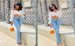 (Photos): Crop-top blanc, jean bleu, Julie de la série « Infidèles » très canon