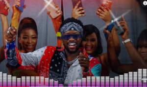 « Na flash yi takk » : Le nouveau single très ambiancé de Bass Thioung