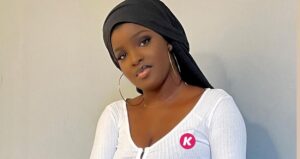 D&rsquo;une beauté inégalable, Bk Mu Serigne Saliou dicte sa loi sur internet, les internautes ébahis (Photos)