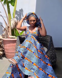 (04 photos) : Dieyna Baldé plus belle que jamais dans sa robe sirène