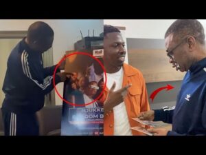 Anniversaire : Youssou Ndour ému par la surprise des jeunes artistes. Découvrez sa réaction